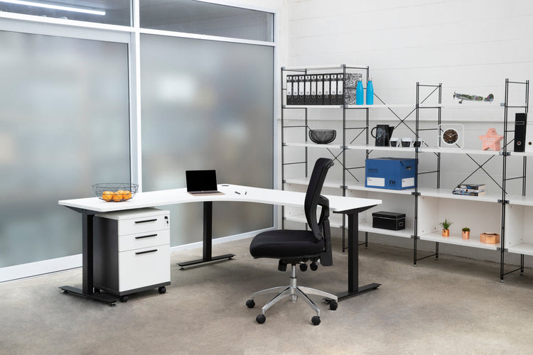 PULSE DESK RANGE